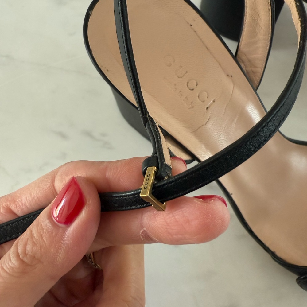 GUCCI Marmont Leather GG Block-Heel Sandals - Picture 11 of 16